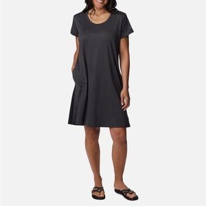 🌱3/$15 Gray Columbia Brand Dress Size Large